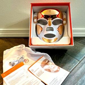 Dr Dennis Gross LED mask